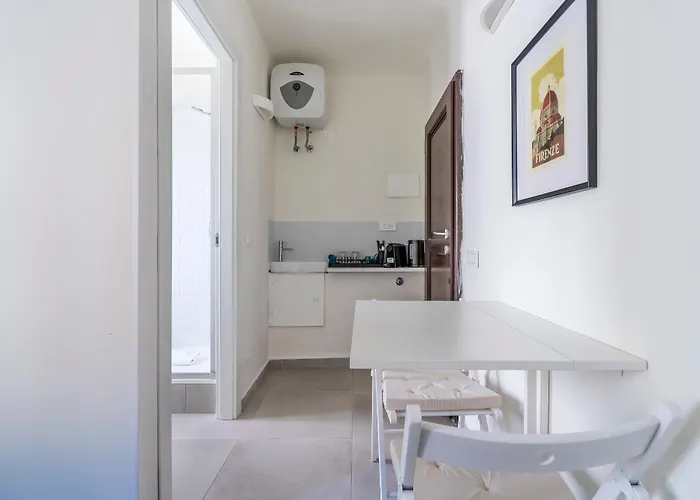 Pinzochere 16 * Firenze